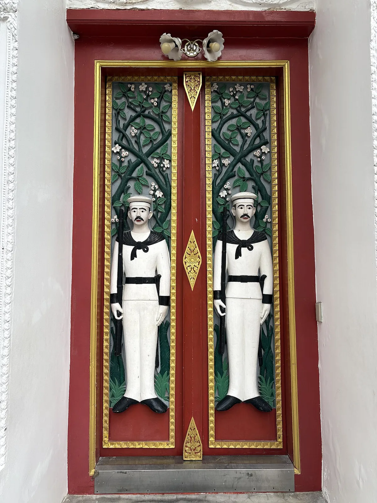 Wat Ratchabophit — Wikimedia Commons image