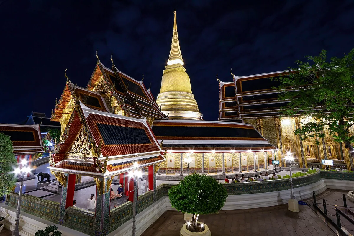 Wat Ratchabophit — Wikimedia Commons image