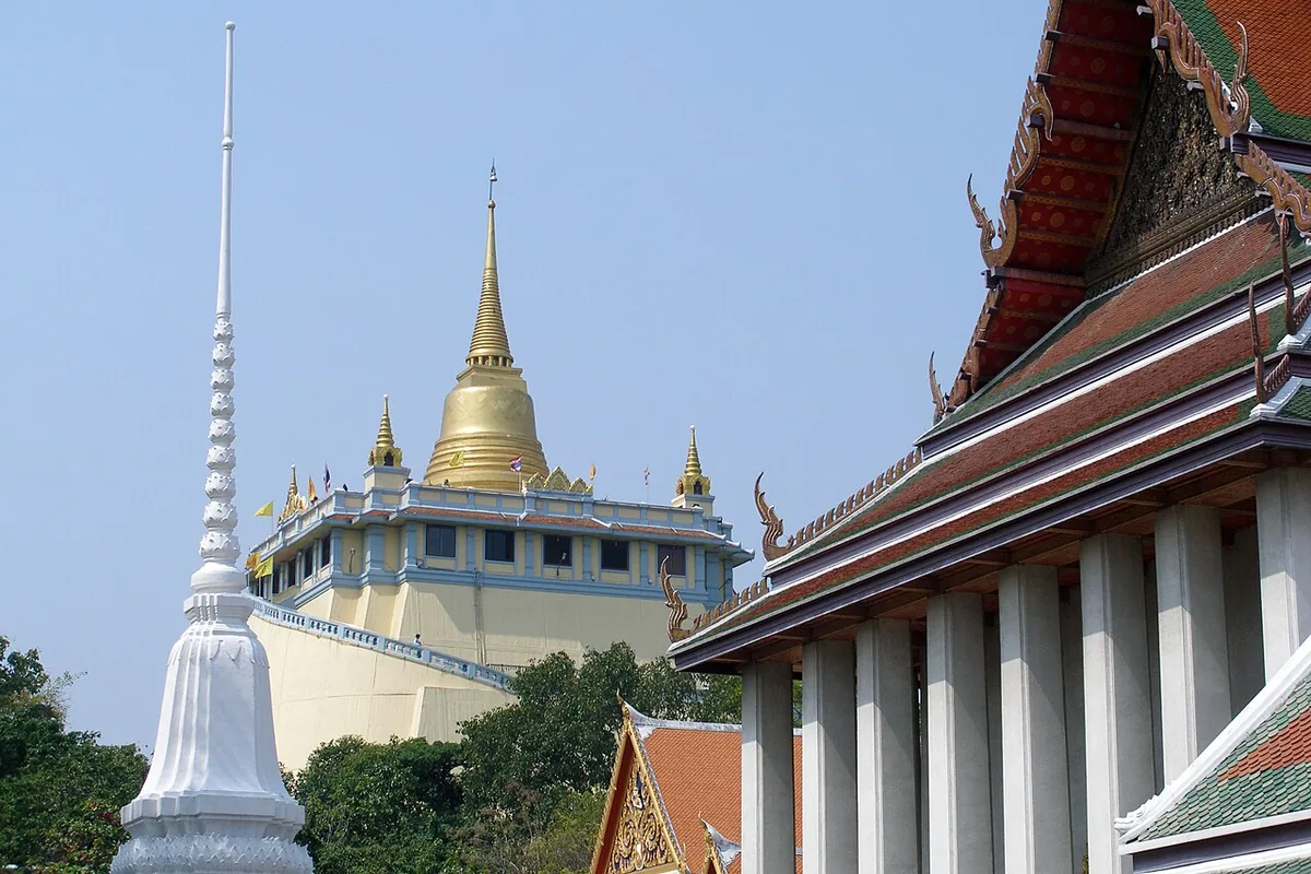 Wat Saket — Wikimedia Commons image