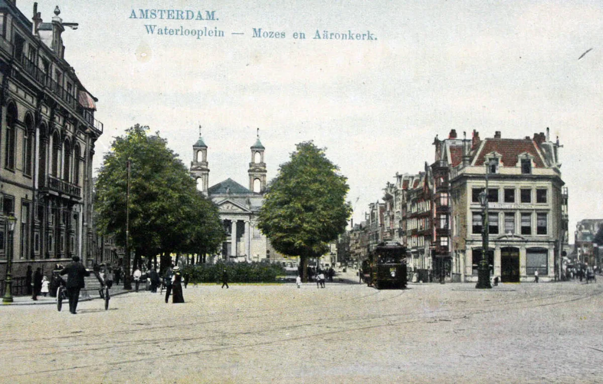 Waterlooplein — Wikimedia Commons image