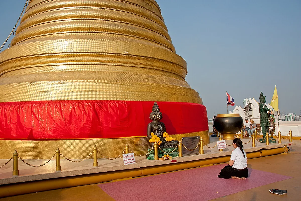 Wat Saket — Wikimedia Commons image